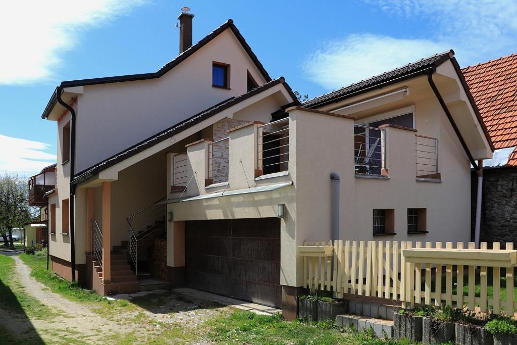 Apartman Silvia Прибылина Экстерьер фото